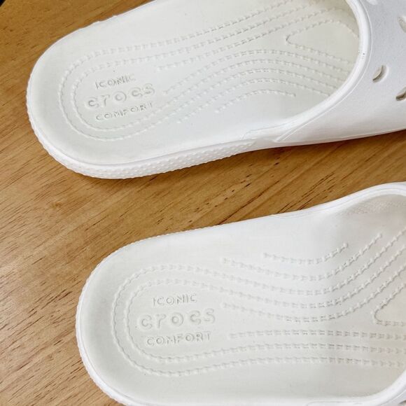 Crocs Classic Perforated Slide Sandals White 5 Mens 7‎ Womens - Picture 6 of 9